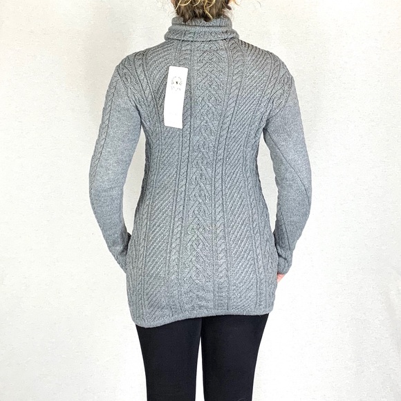 Cable Knit Cowl Neck Grey Sweater Small - Picture 4 of 8